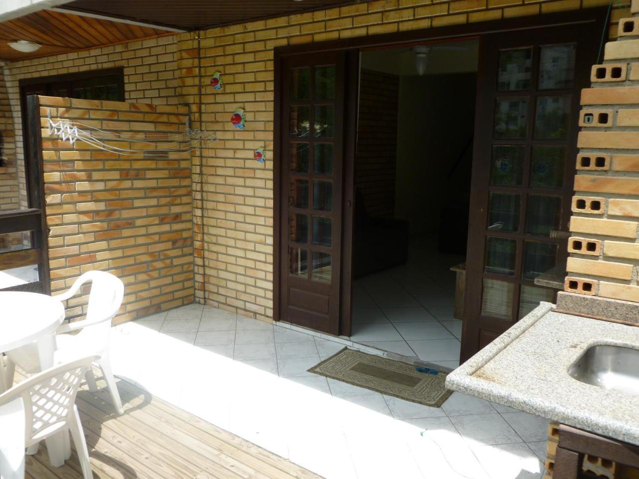 Apartamento 12 - Bombinhas - 200 Metros Da Praia 外观 照片