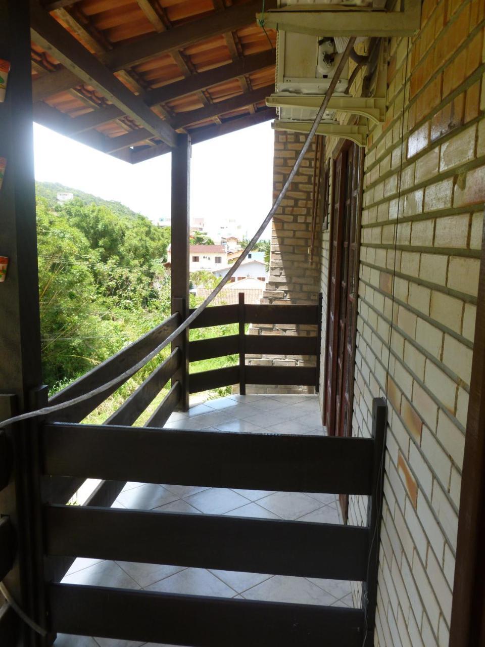 Apartamento 12 - Bombinhas - 200 Metros Da Praia 外观 照片