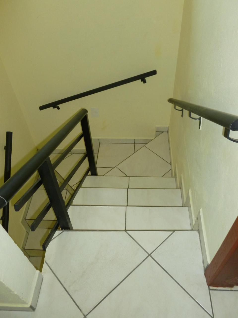 Apartamento 12 - Bombinhas - 200 Metros Da Praia 外观 照片