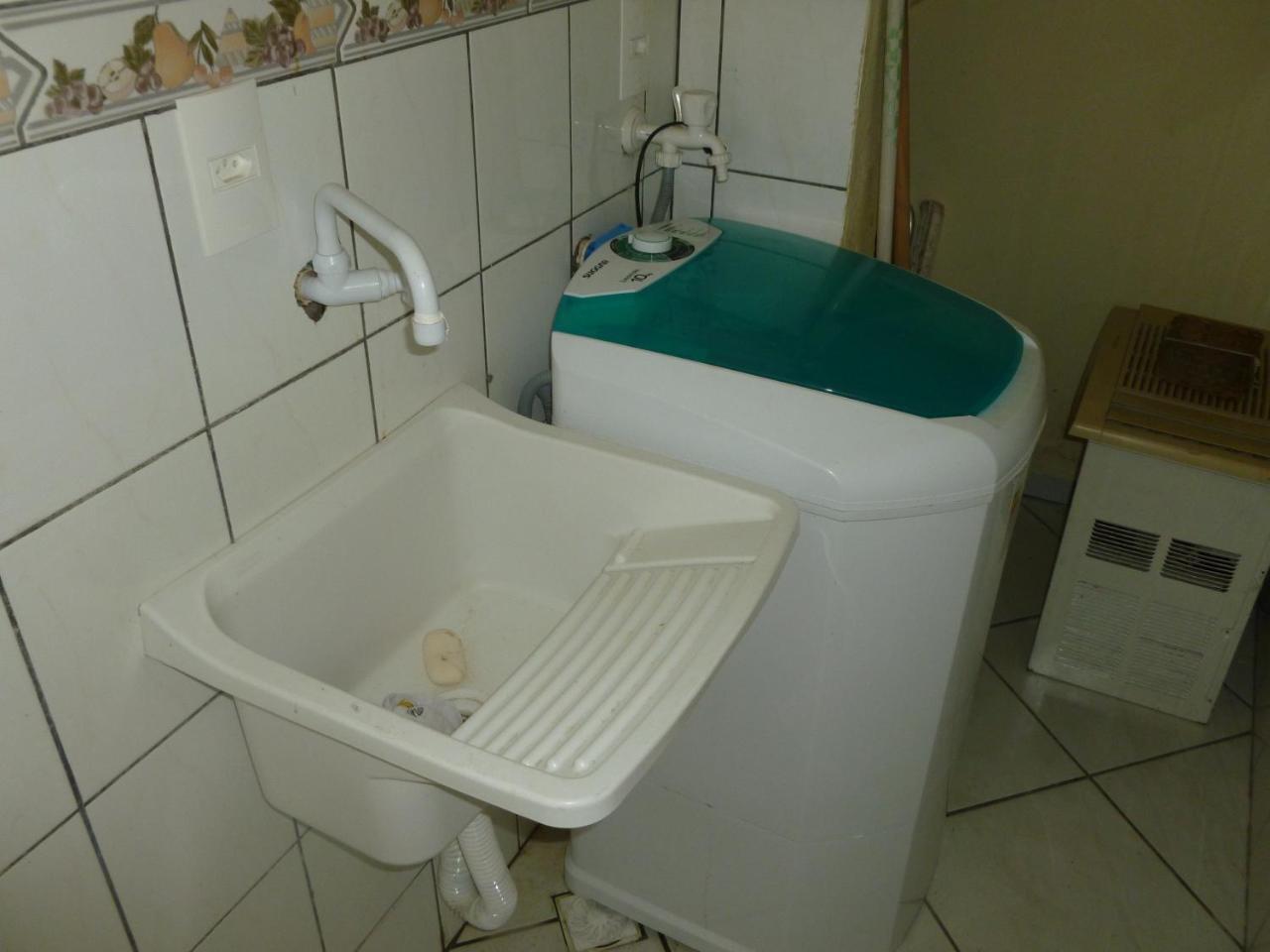 Apartamento 12 - Bombinhas - 200 Metros Da Praia 外观 照片