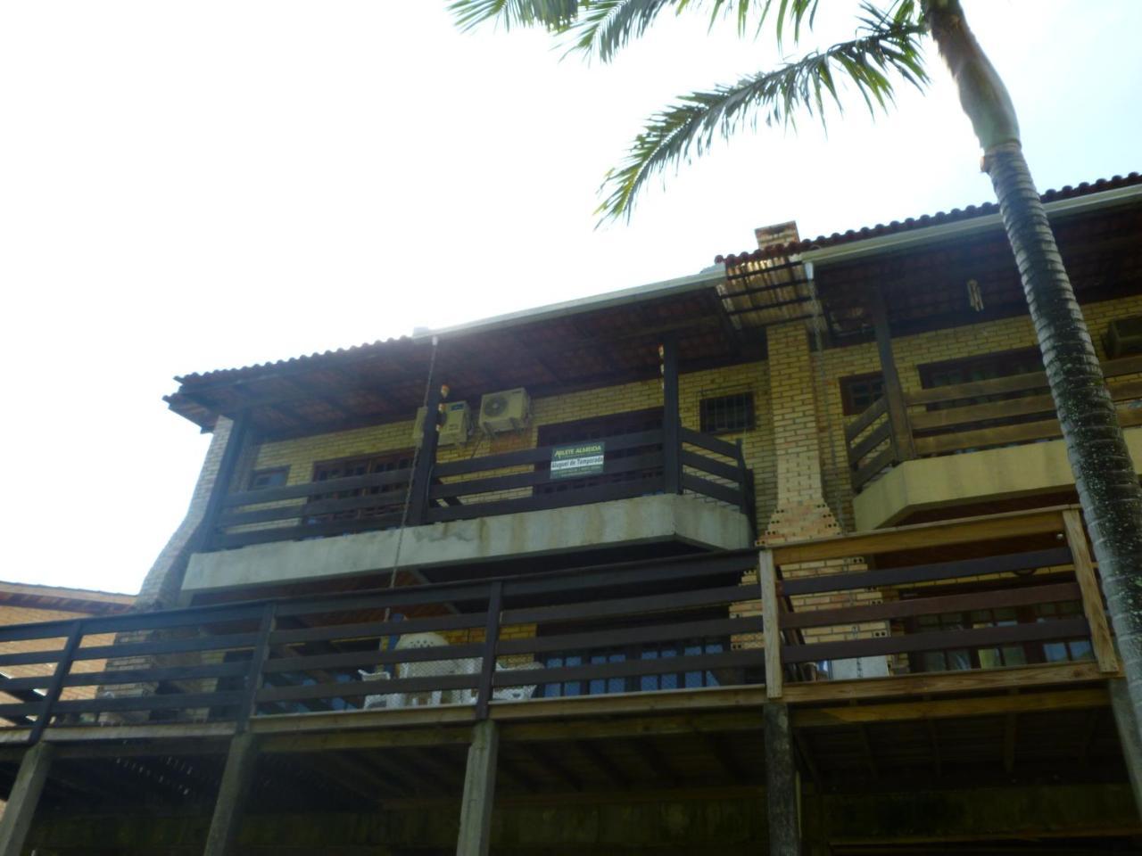 Apartamento 12 - Bombinhas - 200 Metros Da Praia 外观 照片