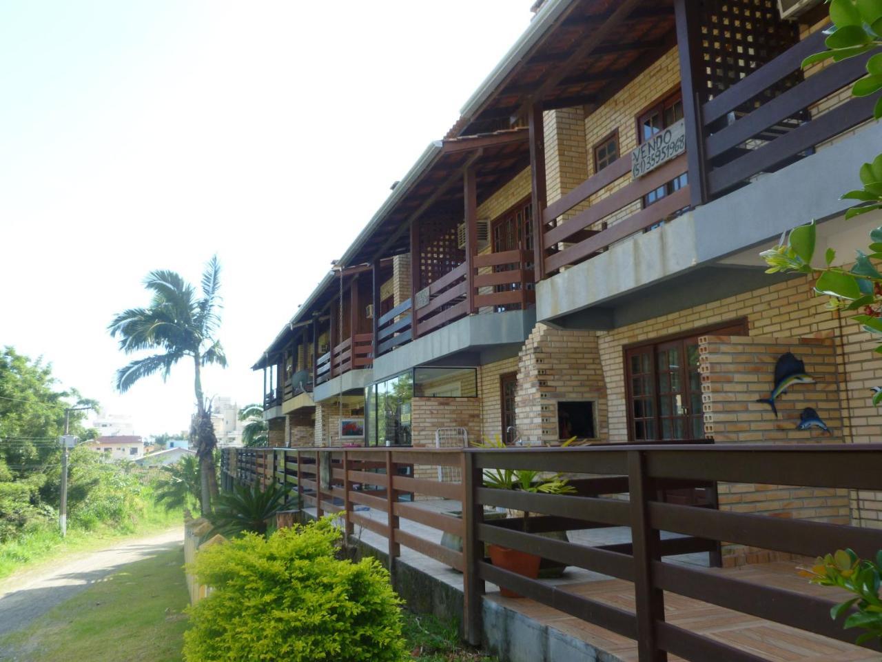 Apartamento 12 - Bombinhas - 200 Metros Da Praia 外观 照片